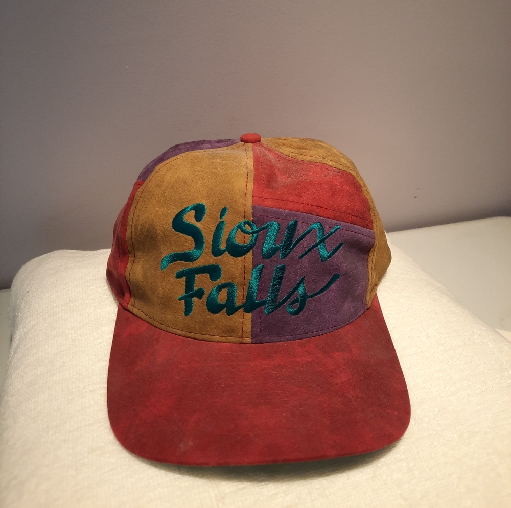 Multicolor Patchwork Sioux Falls Souvenier Cap